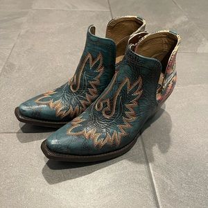 Ariat Ankle Booties